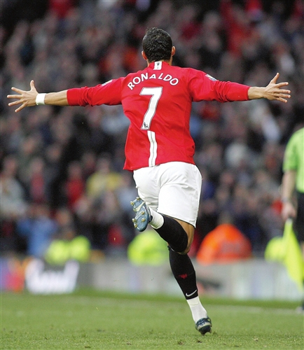 雪男子大跳 雪男子大跳