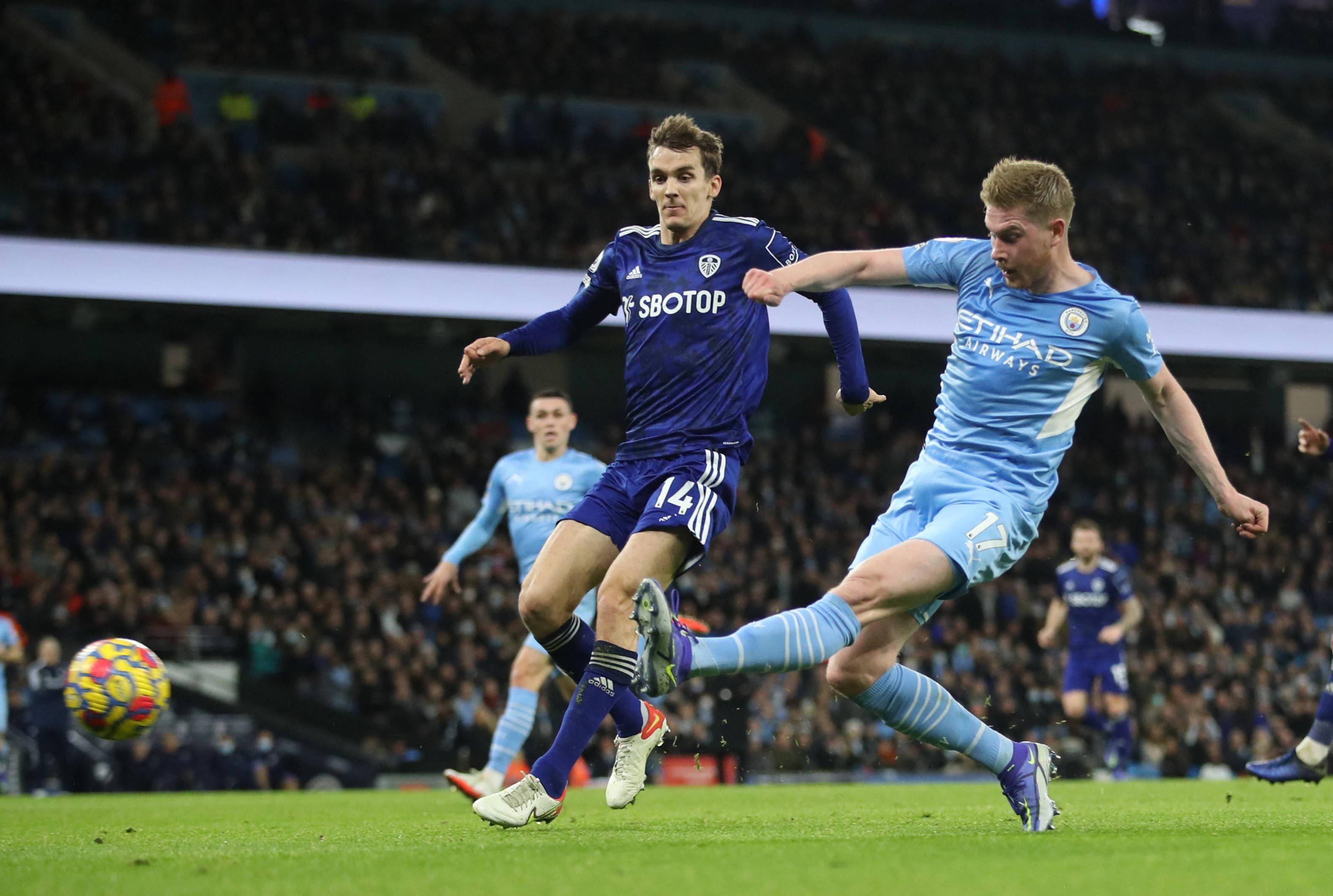 东方雨虹女 东方雨虹女